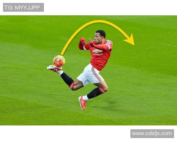 四号足球球星风采展现精彩瞬间，尽显球场霸气与风度